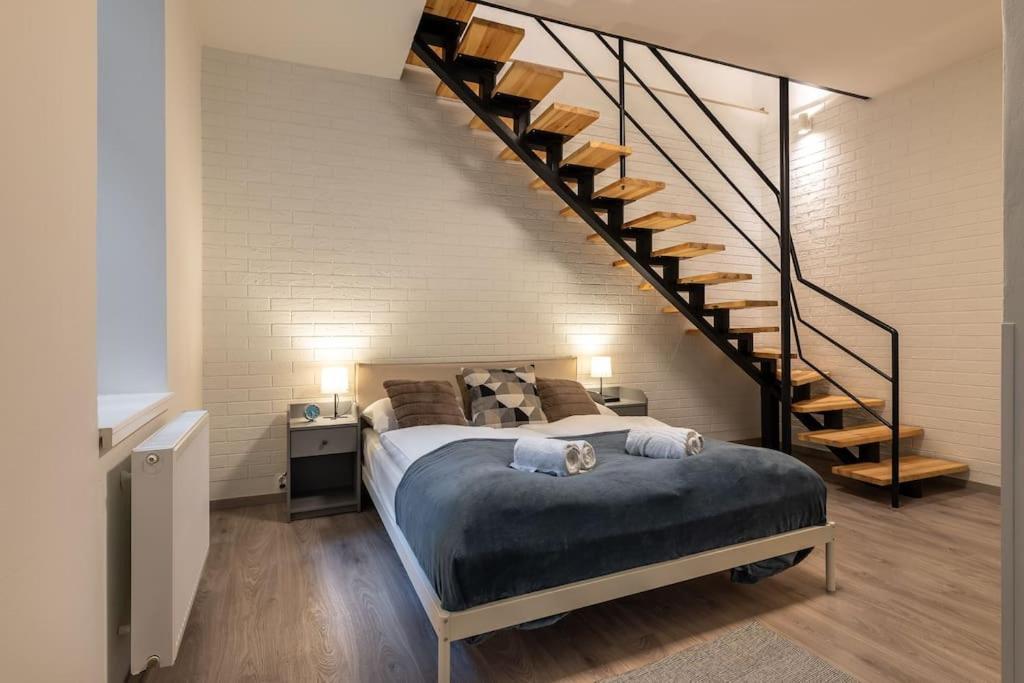 Eclectic And Design Duplex In Apartament